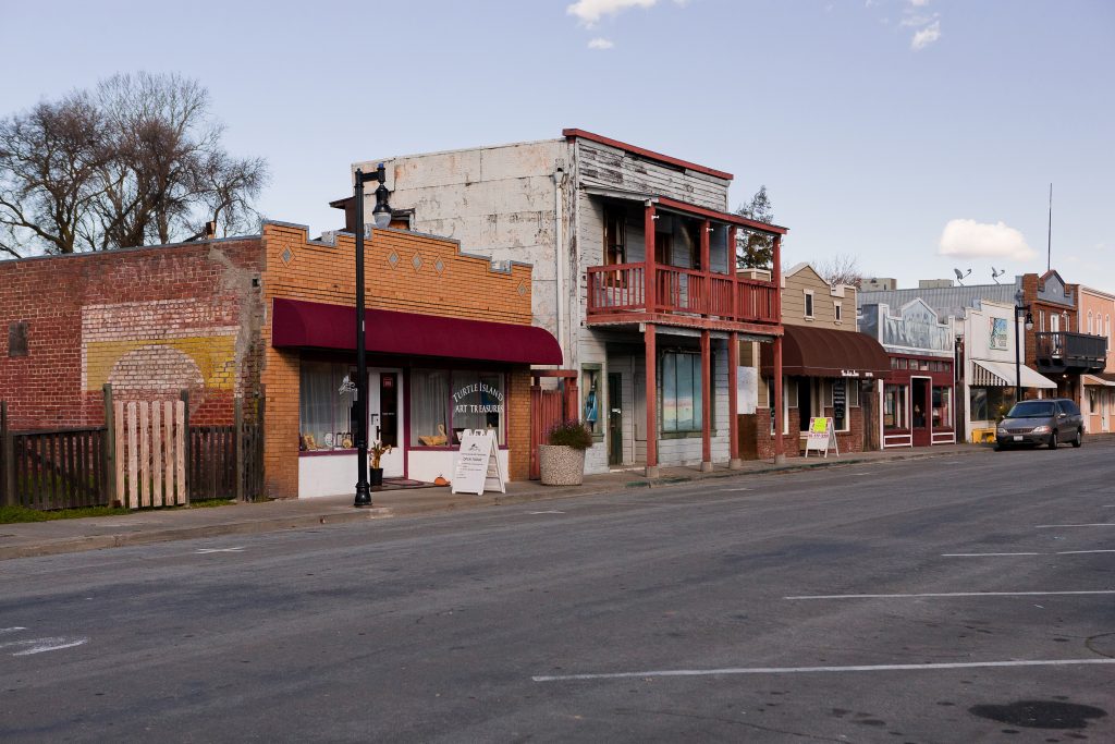 Street view of Isleton Main street and businesses | Visit the ...